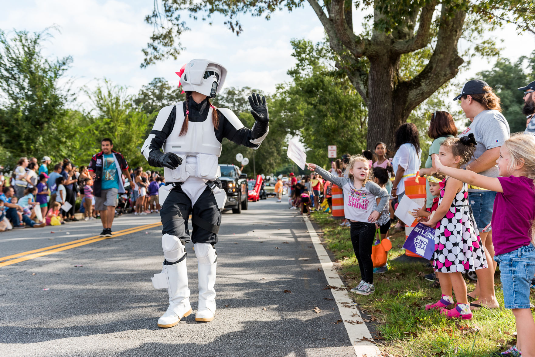 Duluth’s 36th annual Fall Festival boasts large crowds, though retains small-town feel